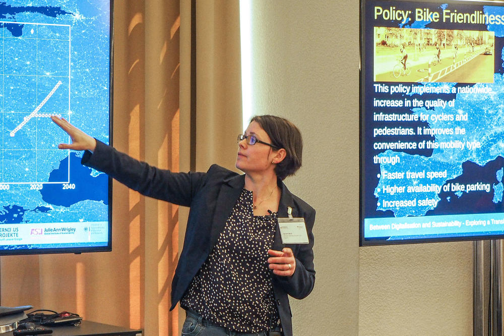 The language of math: Working in the field of mathematics, Sarah Wolf tackles issues in ecology and provides clear-cut definitions.