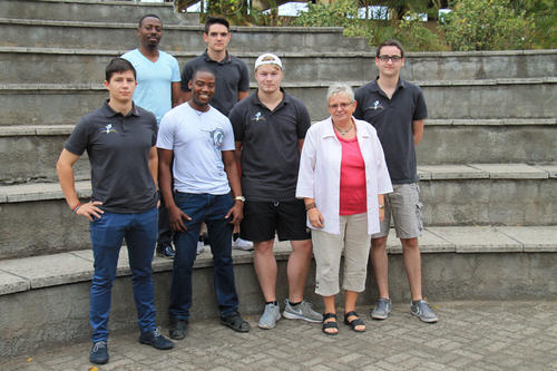 The MoçamBIT team, including Marlon Bachmann (third from right) is exploring the area with the college’s IT administrators, Celso and Cristino (second and third from left).