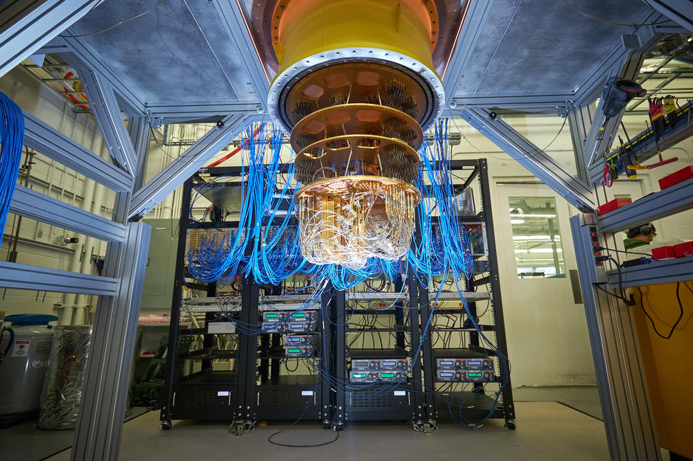 Researchers from Freie Universität and Google were able to calibrate Google’s Sycamore processor more precisely than ever before.