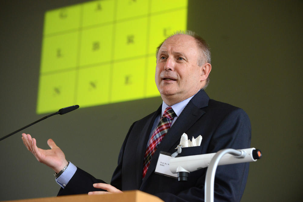 Alumnus Dr. Wolfgang L. Brunner
