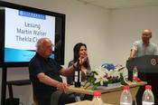 During a conference at ZDS Peking, the center's director Prof. Dr. HUANG Liaoyu welcomes Martin Walser and Thekla Chabbi to a reading from their novel.