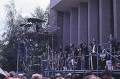 President Kennedy's visit was followed by numerous representatives of the press.