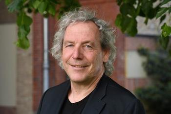 Knie_David Ausserhofer