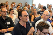 Together with junior faculty members he afterwards discussed the career path model of Freie Universität Berlin.