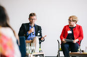 Prof. Dr. Christian Lammert advocated a closer dialogue between universities and society.