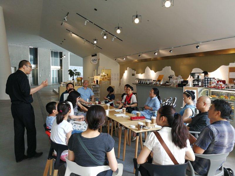 Professor Zhu giving an introduction to the exhibition.