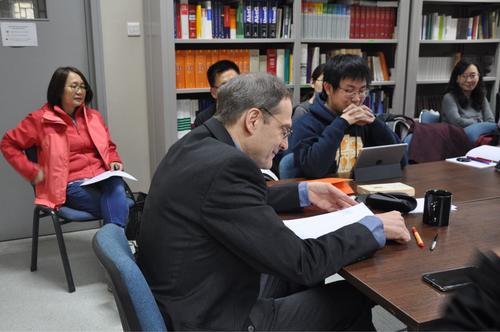 PD Dr. Michael Jaeger during his talk about the "Fire Machines" Goethe and Marx.