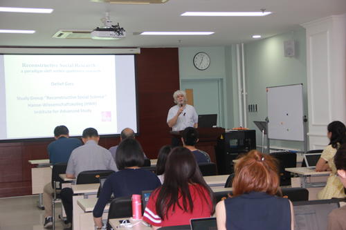 During the talk about reconstructive social research