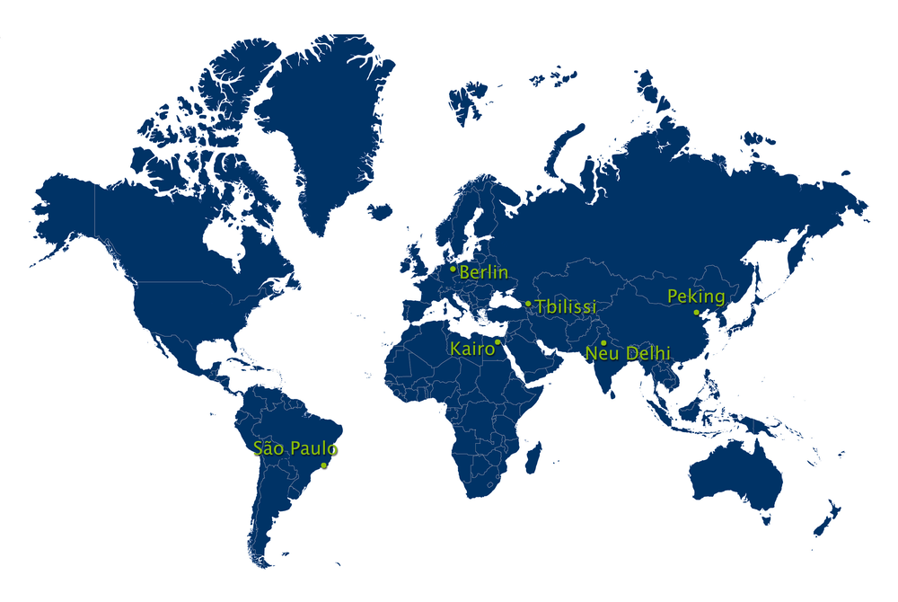 Das Netzwerk der Freien Universität umfasst insgesamt fünf Verbindungsbüros in Kairo, Neu-Delhi, Osteuropa (Tbilissi), Peking und São Paulo.