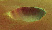Kratergipfel des Vulkans Albor Tholus in der Elysium-Region