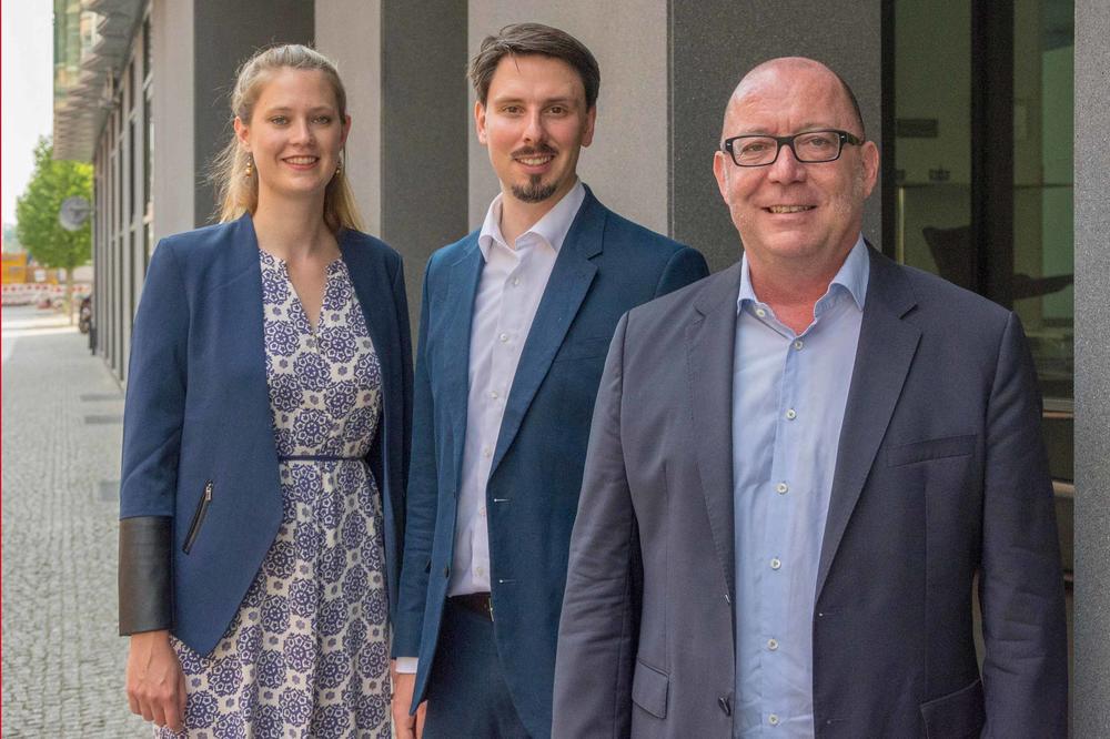 Das Gründungsteam des Digital Entrepreneurship Hub: Prof. Dr. Martin Gersch, Prof. Dr. Hannes Rothe (inzwischen Universität Duisburg-Essen) und Prof. Dr. Janina Sundermeier.
