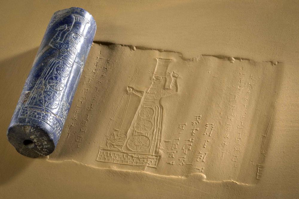 „Hinter dem Bauzaun: Schätze des Vorderasiatischen Museums neu entdeckt“ heißt eine Vorlesungsreihe im Sommersemester 2024 an der Freien Universität.
