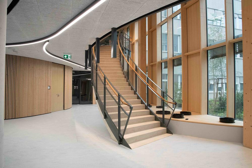 Die FUB Innovation GmbH betreibt im FUHUB-Gebäude das Scale-Up-Lab.