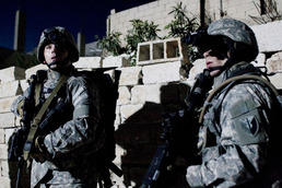 Fear in their eyes: How are emotions aroused in viewers? A scene from the U.S.-Canadian production “Redacted,” produced by film director Brian De Palma during the war in Irak.