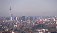 Nicht ohne eine Dunstglocke - der Himmel über Berlin