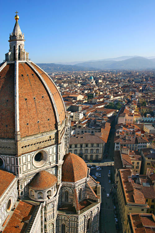 Hervorragender Ort für Historiker: Eine Professur für Geschichte am renommierten Europäischen Hochschulinstitut in Florenz führte Sebastian Conrad 2007 für drei Jahre nach Italien. Hier ein Blick auf den Dom und die historische Altstadt.
