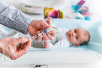 A single poke can save lives. Vaccines to fight infectious diseases are administered starting in infancy. Image Credit: VOISIN-PHANIE/picture alliance