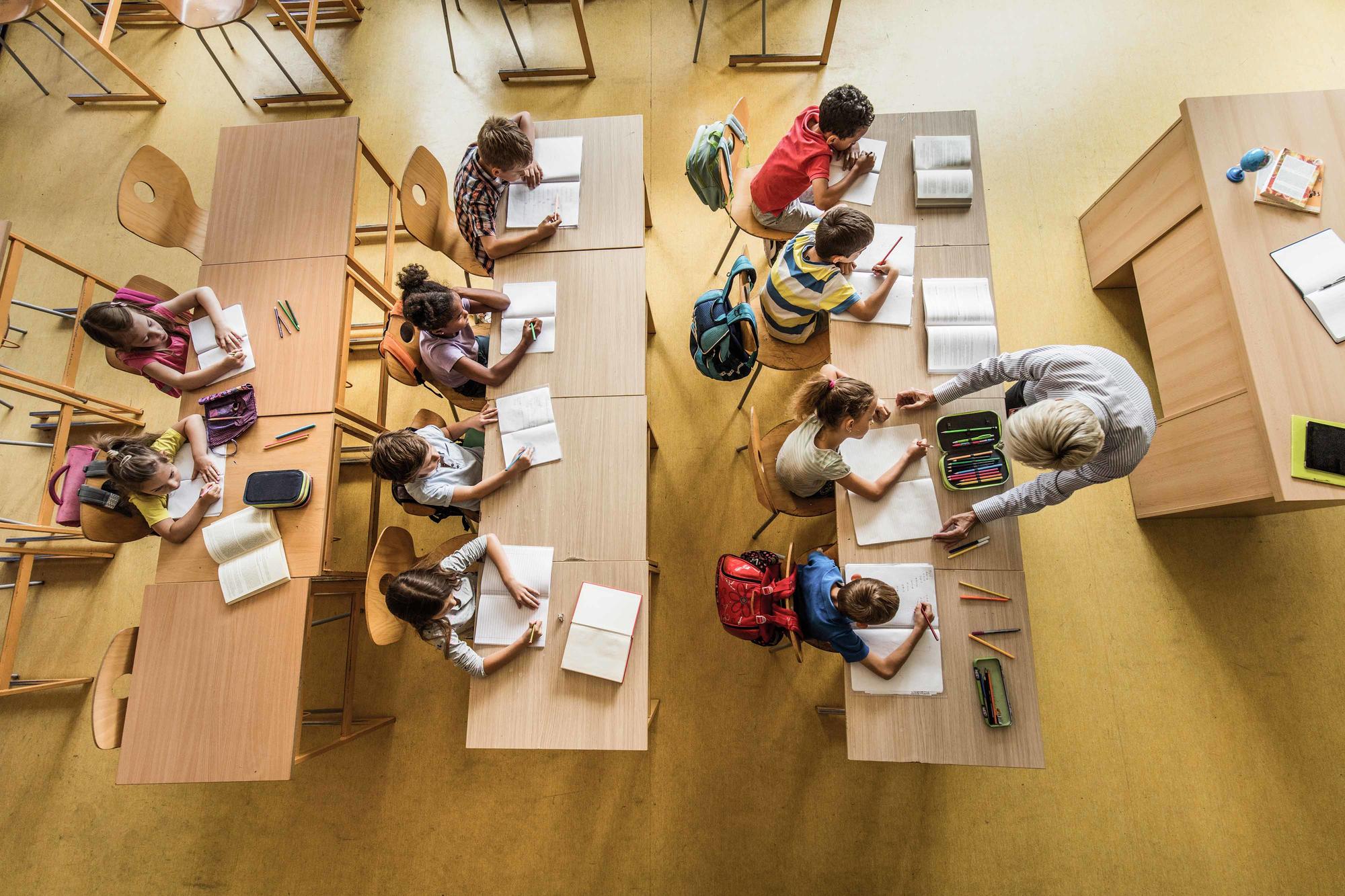 Für angehende Lehrkräfte ist es wichtig, praxisnah auf ihren Beruf vorbereitet zu werden. An der Dahlem School of Education bekommen auch Studieninteressierte einen Einblick in das Lehramtsstudium.