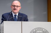 Dr. Michael Meister, Parlamentarischer Staatssekretär, überbrachte die Glückwünsche der Bundesministerin für Bildung und Forschung Anja Karliczek.