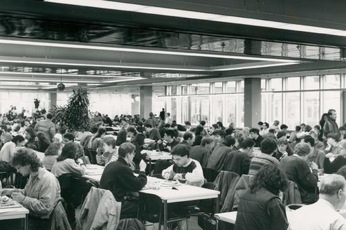 New dining hall, Mensa II, on Otto-von-Simson Strasse