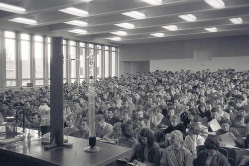 Chemievorlesung Ende der 1950er Jahre