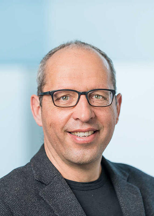 Dr. Georg Bauer
