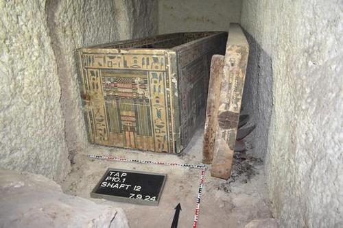 Idy's burial chamber