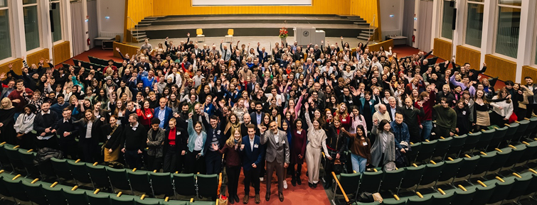 Gruppenbild_Stipendienfeier_2023/24