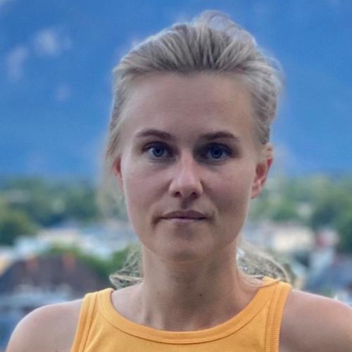 Esther Prause