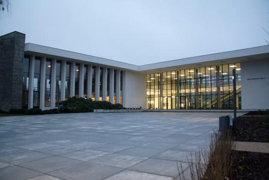 Bibliothek henry ford bau #2