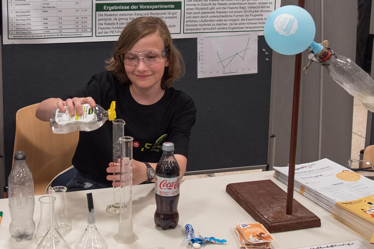 Yay! Erster Platz im Berliner Landeswettbewerb Jugend forscht Junior in der Kategorie Physik