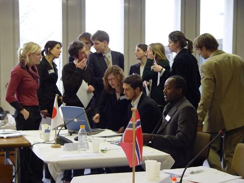 Studierende einer Model United Nations an der Freien Universität