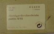 Wandgarderobe_Etikett