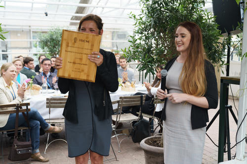 Karola Braun-Wanke erhält ISCN-Award