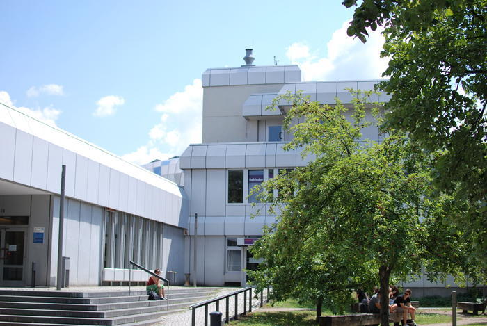 Eingang Seminarzentrum_Thielallee