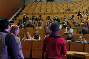 Beim Workshop "Aus die Maus" mit dem GRIPS Theater