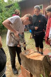 Beim Workshop "Wo die wilden Bienen leben" im September 2019