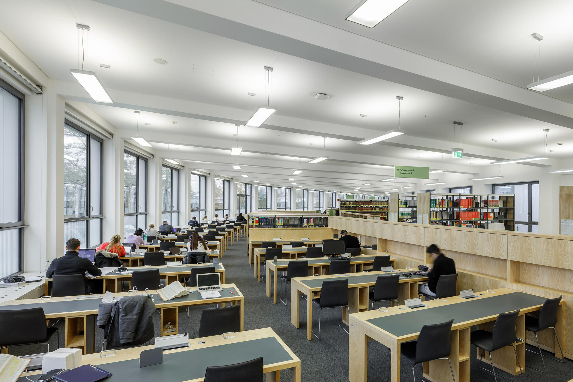 Fachbibliothek Rechtswissenschaft