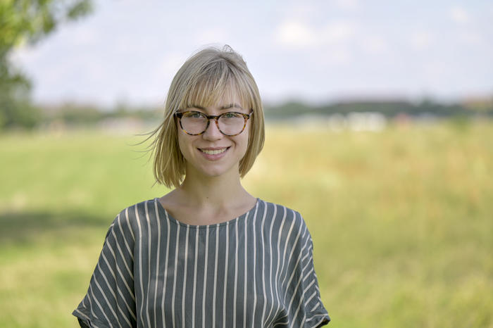 Luca Lil Wirth, Masterstudentin am Fachbereich Philosophie und Geisteswissenschaften