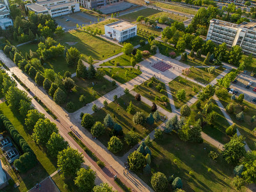 Campus 2