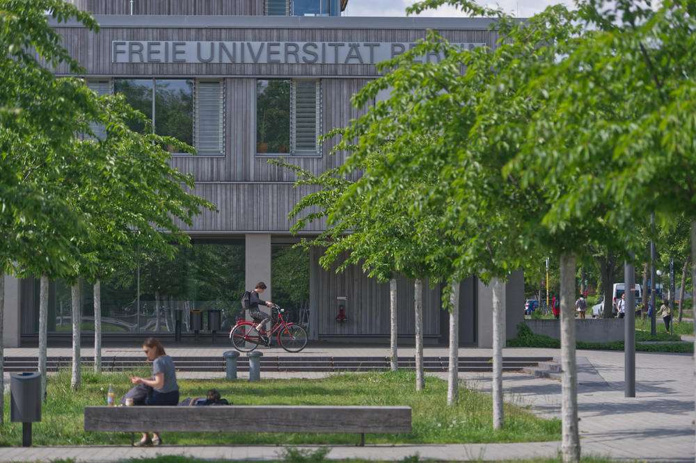 Studies and Teaching • About • Freie Universität Berlin