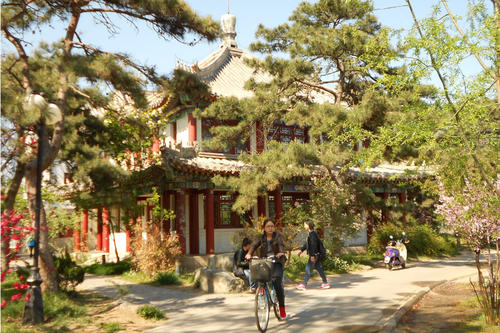 Campus der Peking University, mit der seit 1981 eine Partnerschaft besteht, die 2011 in eine strategische Partnerschaft mündete.